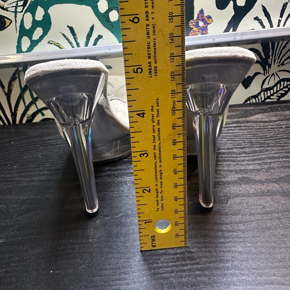 Fabulicious LIP101 Women's Clear  Heels - Picture 4 of 6